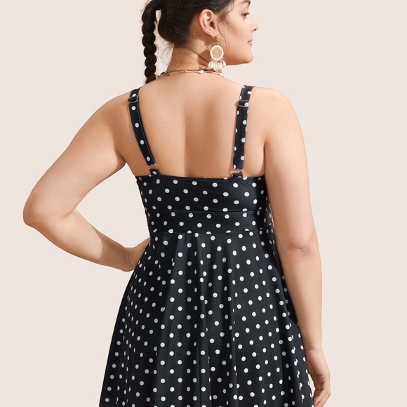 NWT..Bathing Suit Dress.. plus size - Picture 3 of 8